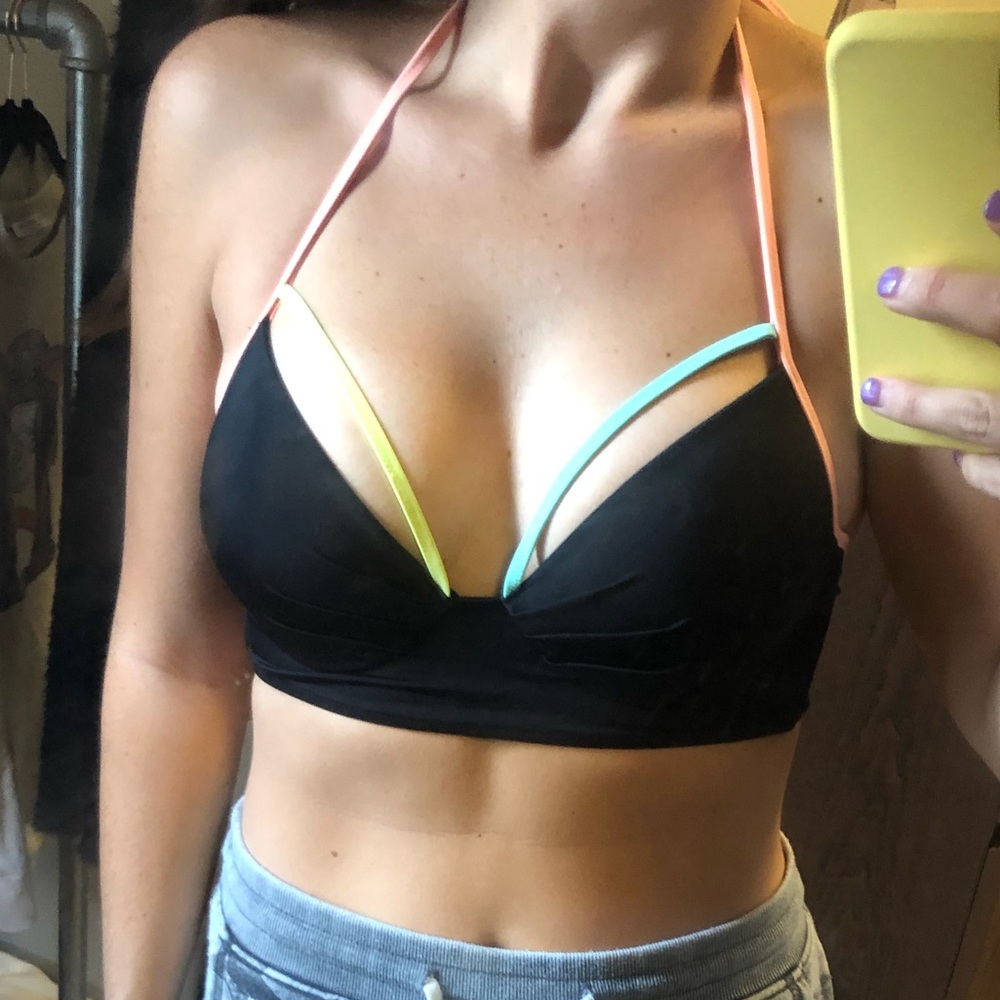 Victoria’s Secret Black Halter Bikini Top 36B